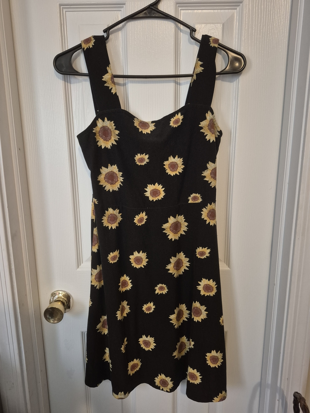 Sonoma Goods For Life Sunflower Print Black Sleeveless Sundress